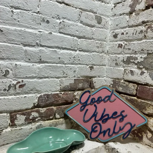 Vintage Abingdon USA Teal Curved Bowl. - Picture 3 of 5